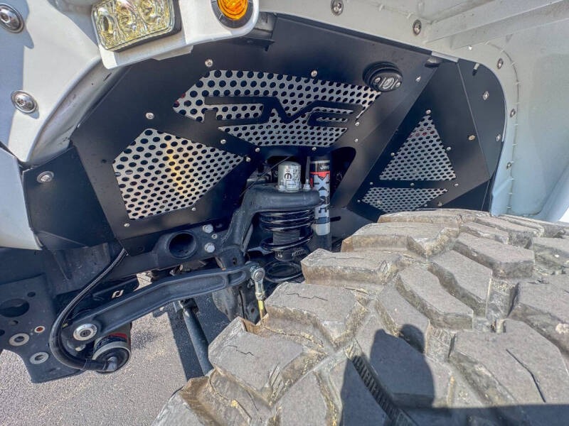 2022-jeep-gladiator-mojave-for-sale (13)