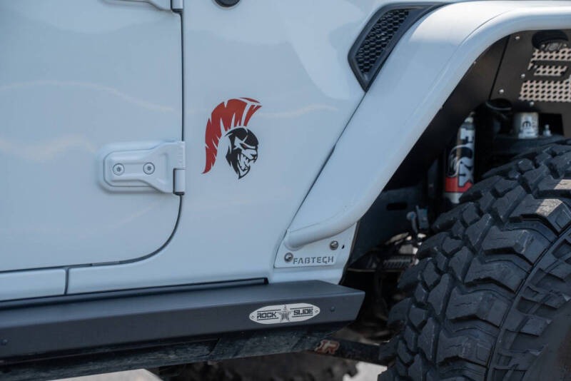 2022-jeep-gladiator-mojave-for-sale (26)