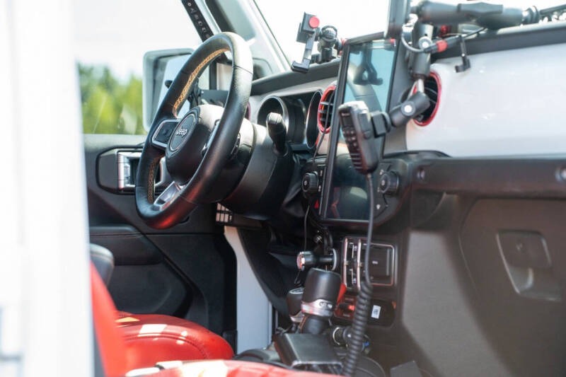 2022-jeep-gladiator-mojave-for-sale (34)