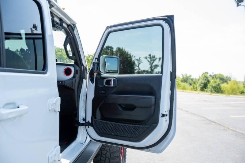 2022-jeep-gladiator-mojave-for-sale (44)