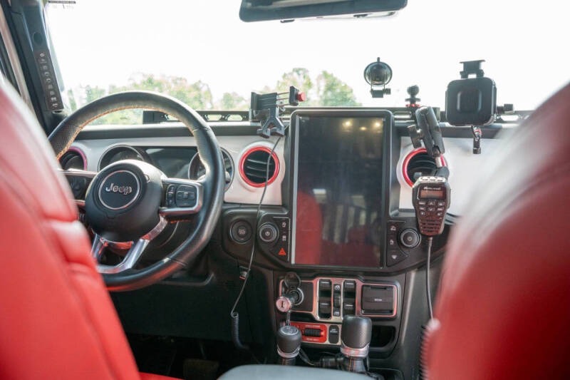 2022-jeep-gladiator-mojave-for-sale (53)