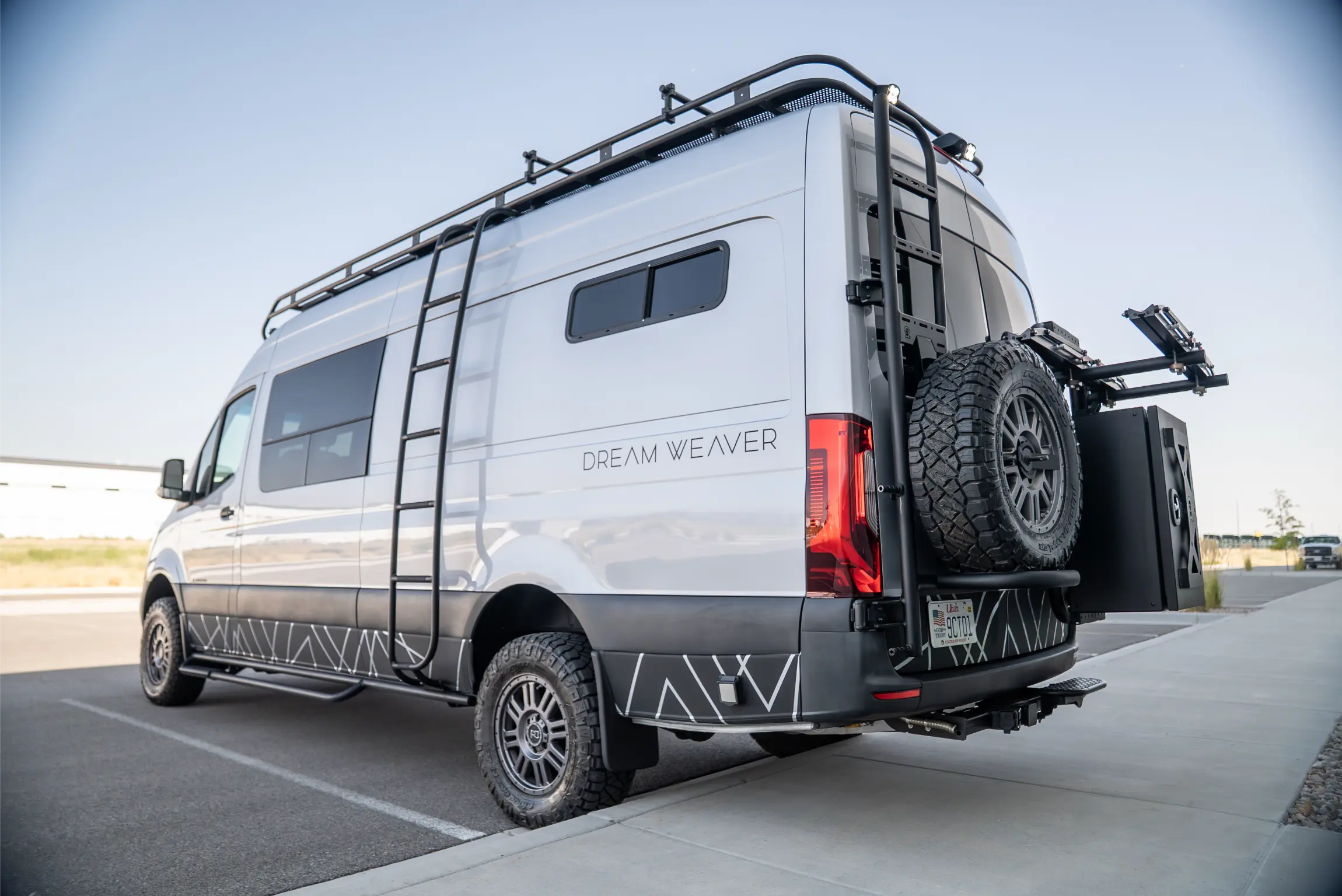 2022-mercedes-benz-sprinter-el-kapitan-for-sale-off-highway-van-15