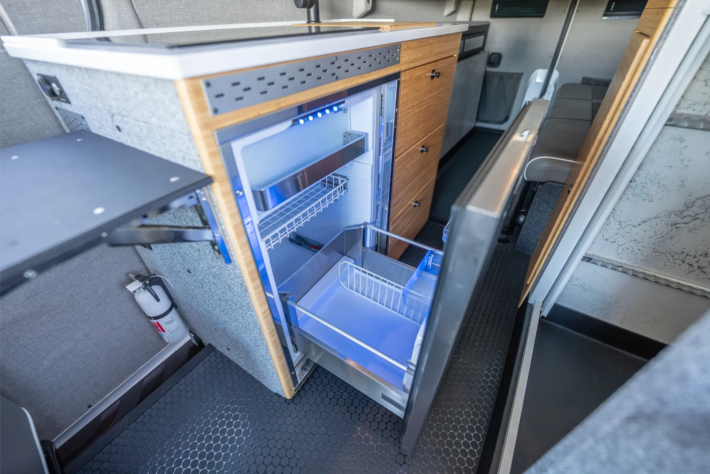 2022-mercedes-benz-sprinter-el-kapitan-for-sale-off-highway-van-33