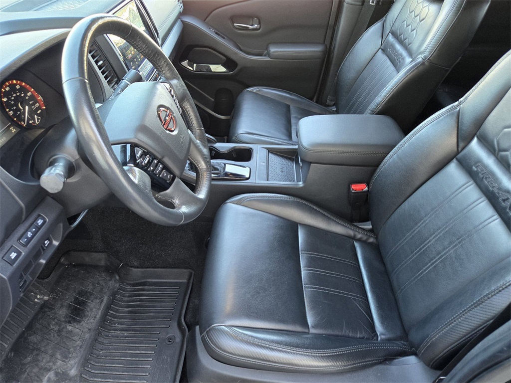 2022-nissan-frontier-pro-4x-for-sale-11