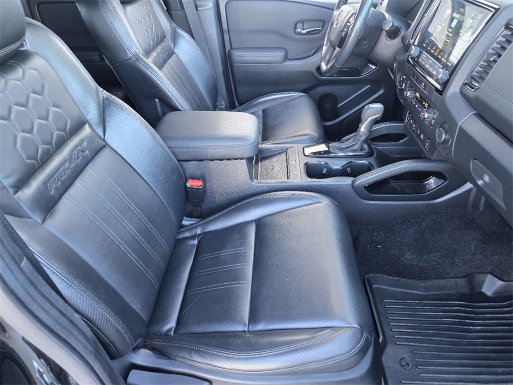 2022-nissan-frontier-pro-4x-for-sale-12
