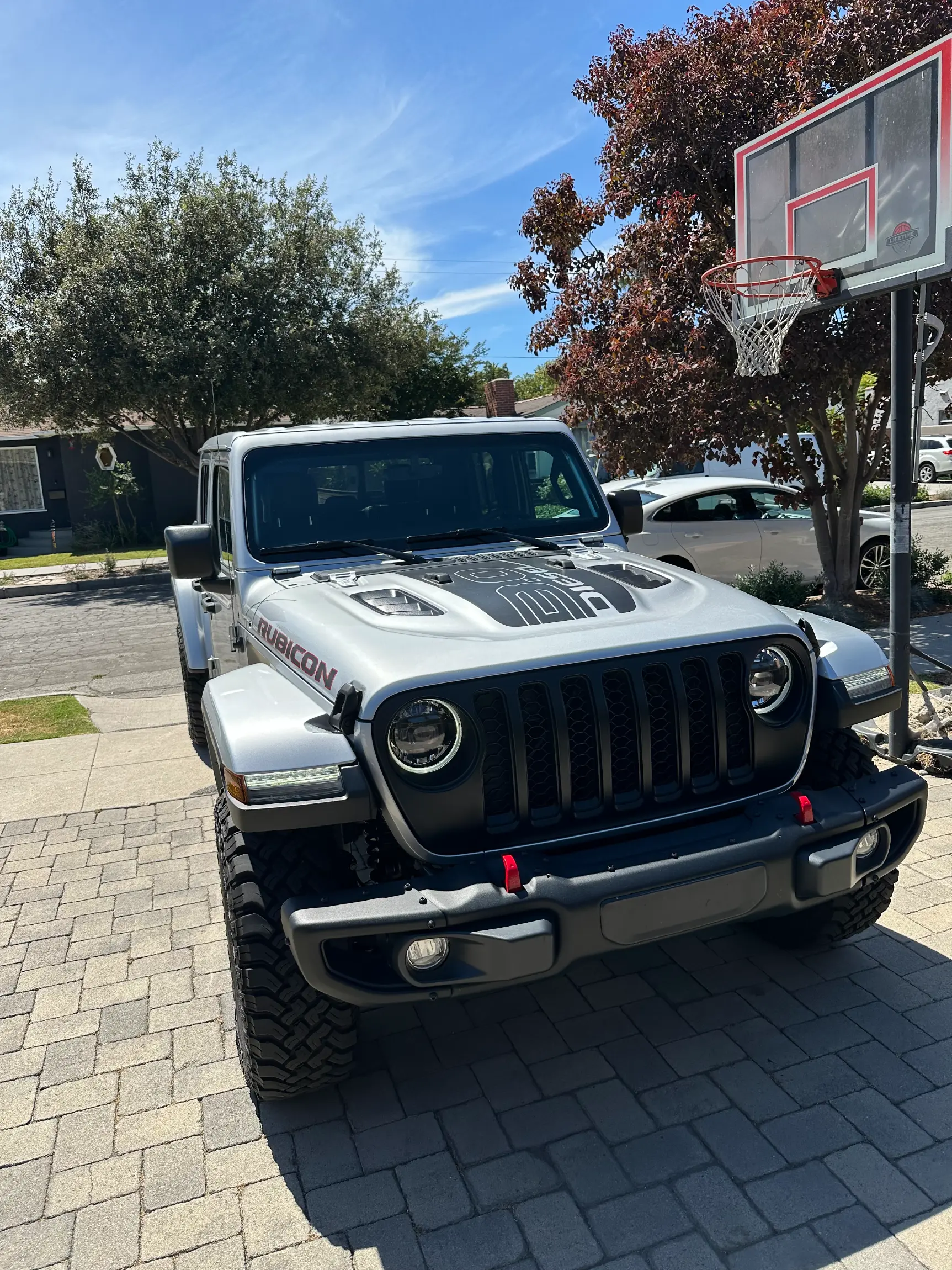 2023-jeep-gladiator-for-sale-long-beach-ca-01