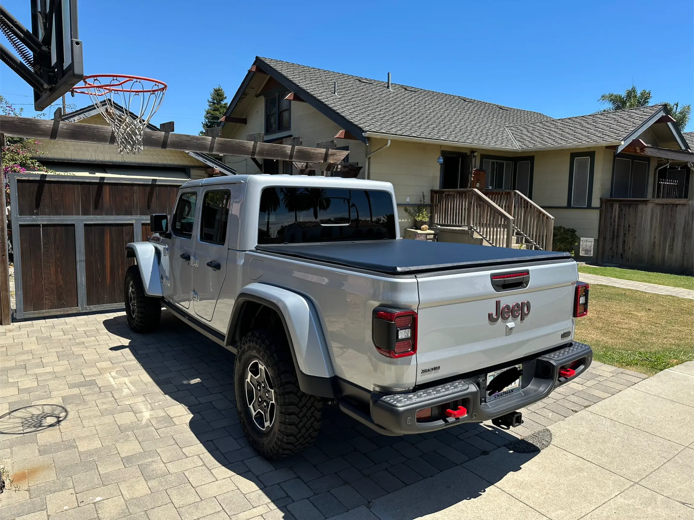 2023-jeep-gladiator-for-sale-long-beach-ca-08