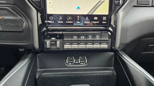 2023-ram-2500-rocky-ridge (19)