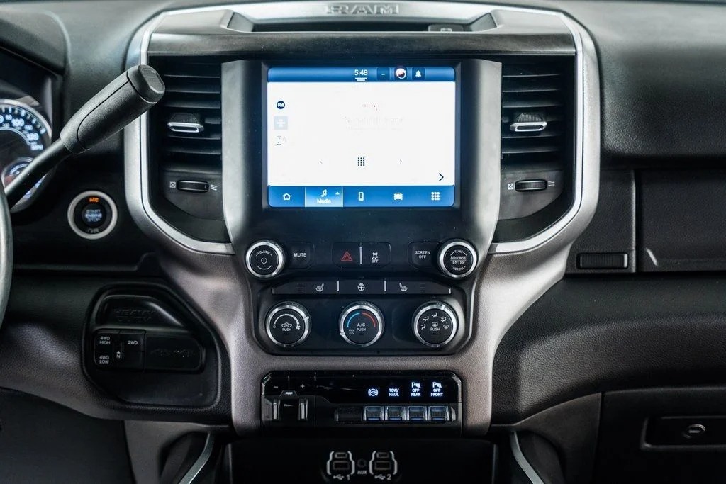 2023-ram-3500-big-horn (21)