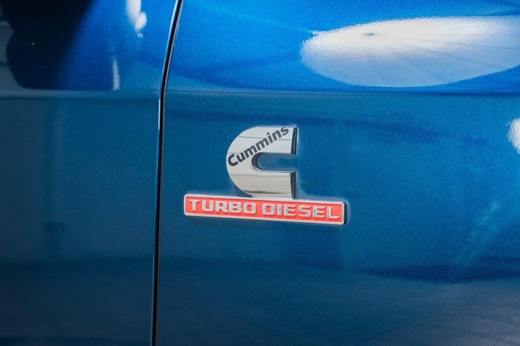2023-ram-3500-big-horn (32)