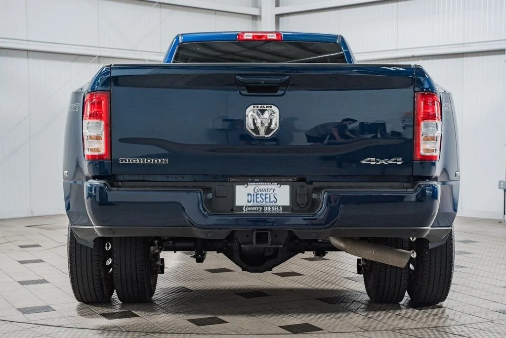 2023-ram-3500-big-horn (34)