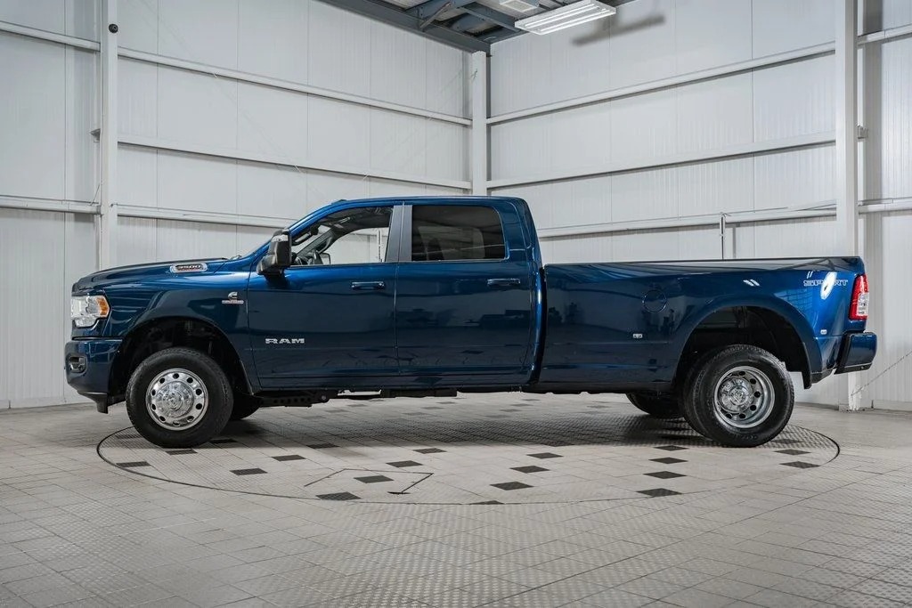 2023-ram-3500-big-horn (38)