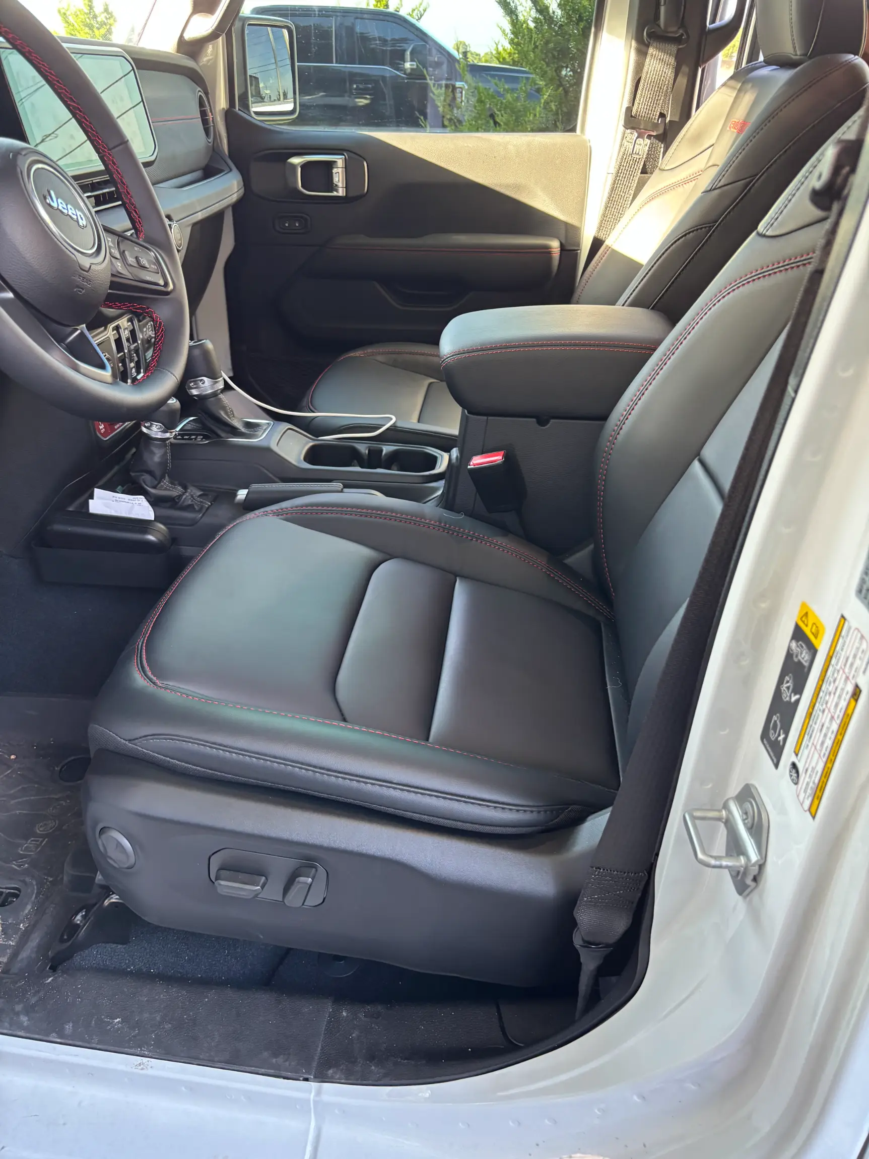 2024-jeep-wrangler-rubicon-for-sale-jonesboro-arkansas-06