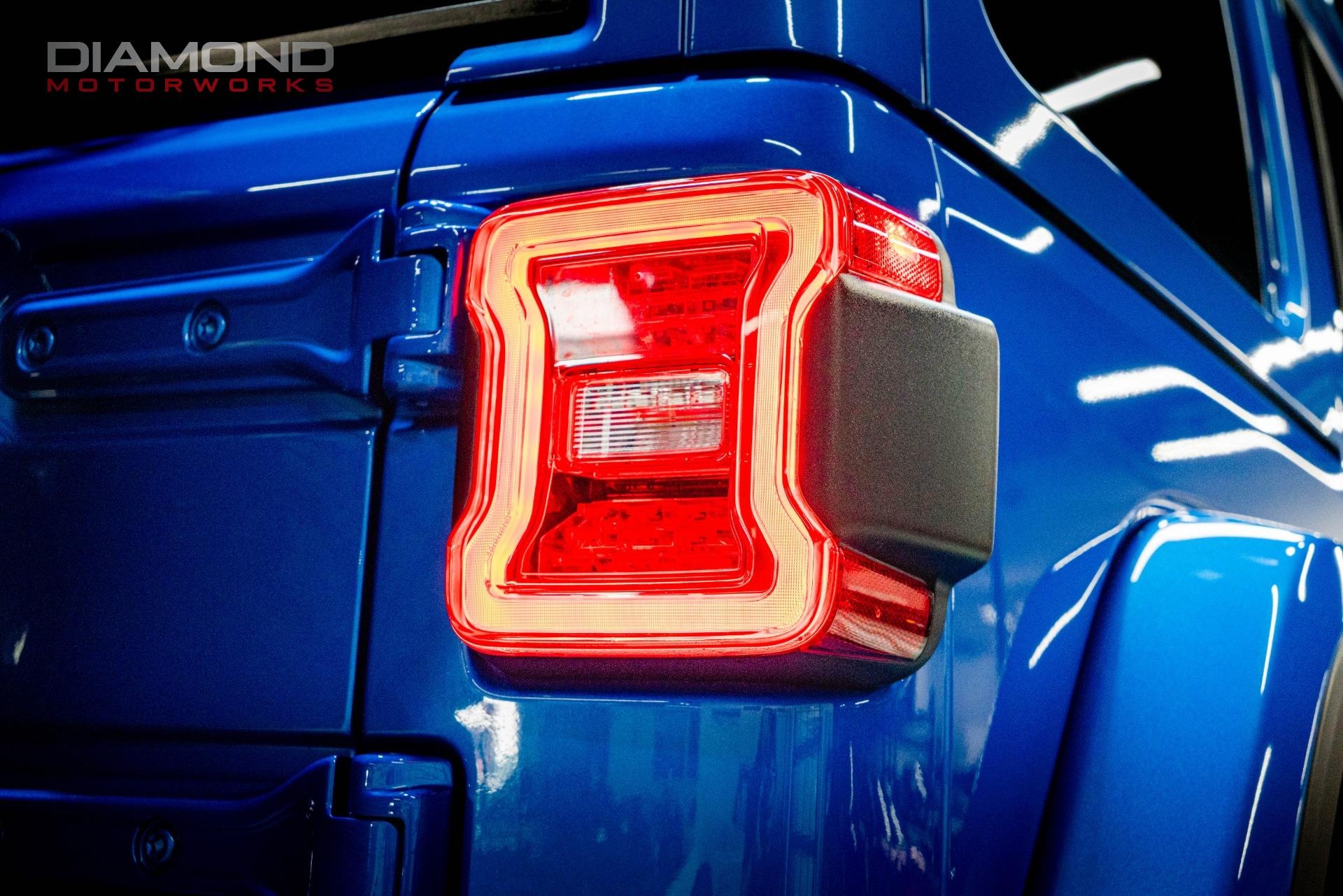 2024-jeep-wrangler-sahara-4x4 (107)