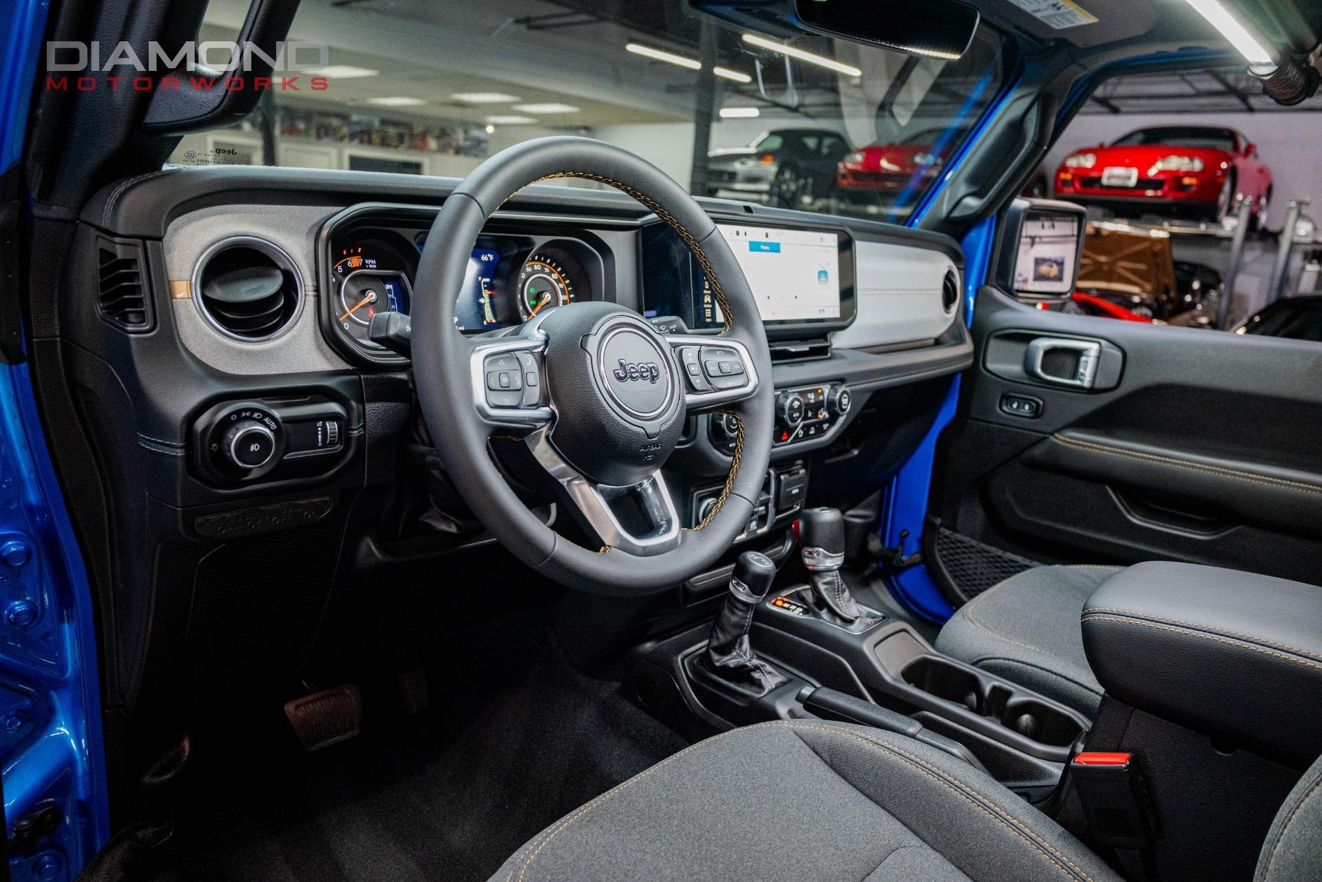 2024-jeep-wrangler-sahara-4x4 (117)