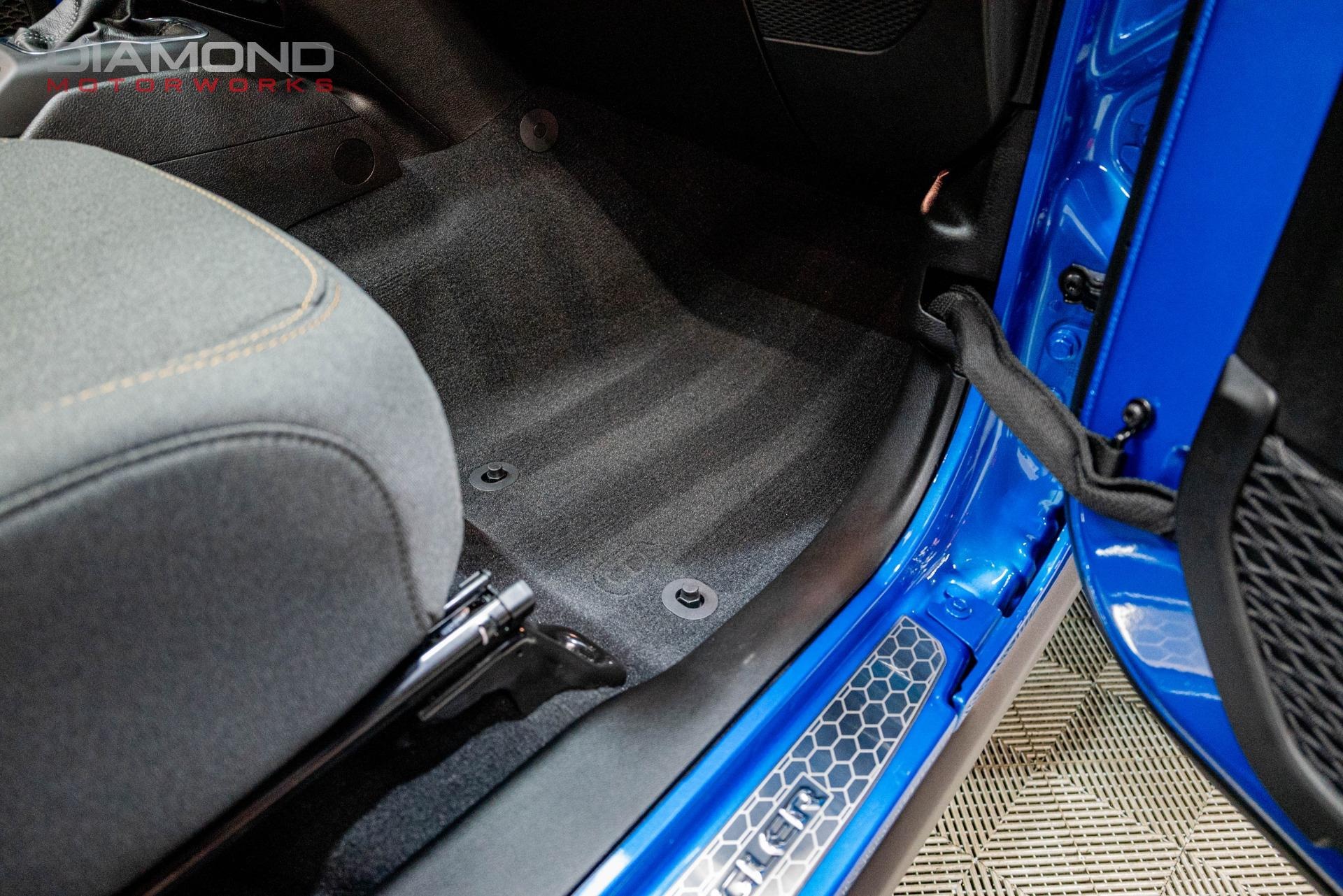2024-jeep-wrangler-sahara-4x4 (35)