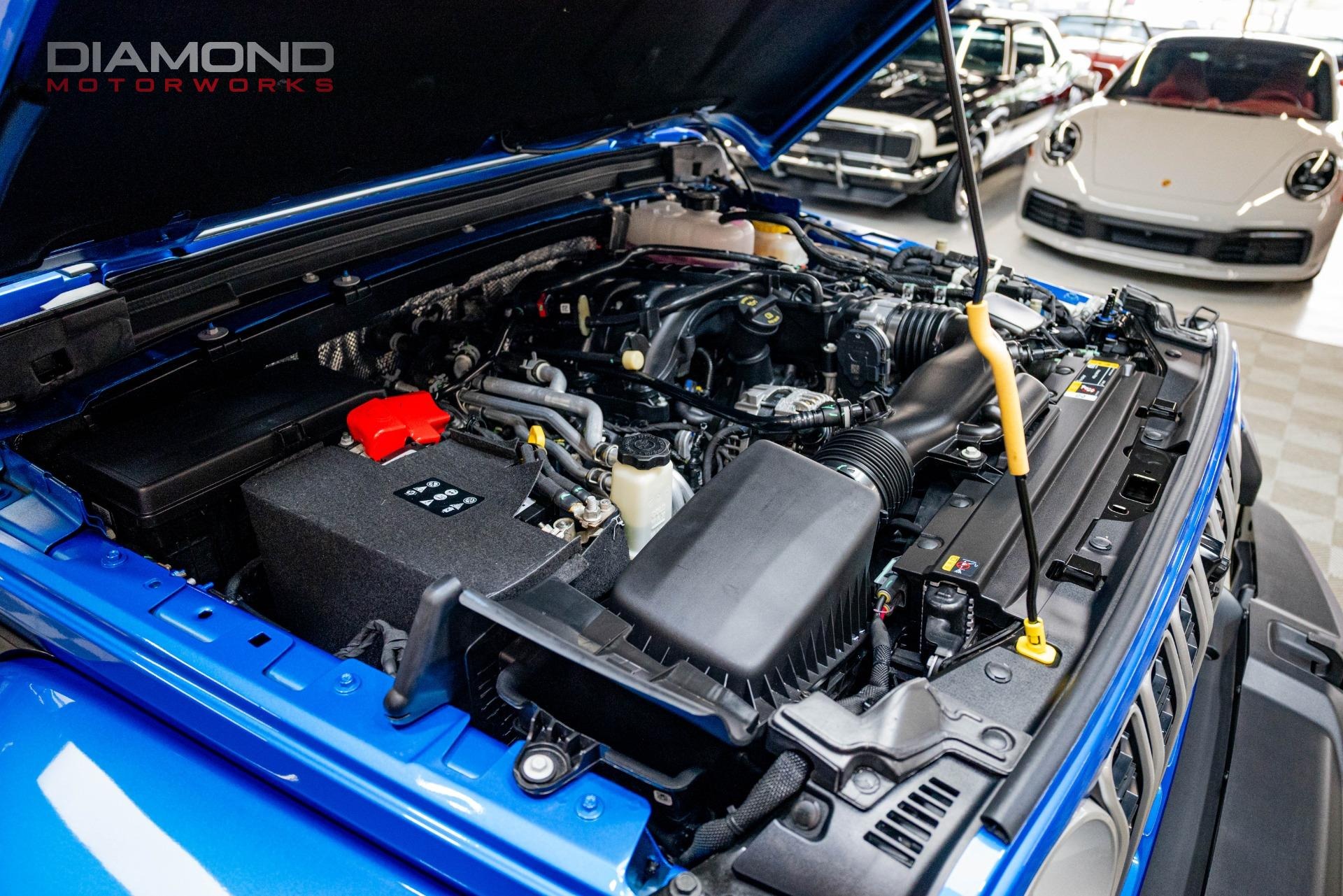2024-jeep-wrangler-sahara-4x4 (6)