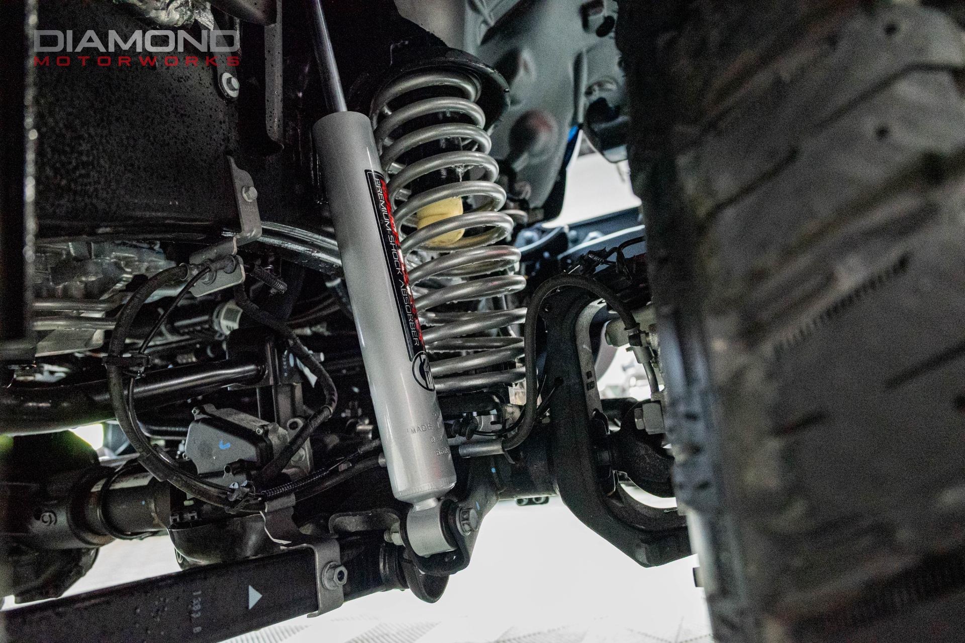 2024-jeep-wrangler-sahara-4x4 (81)