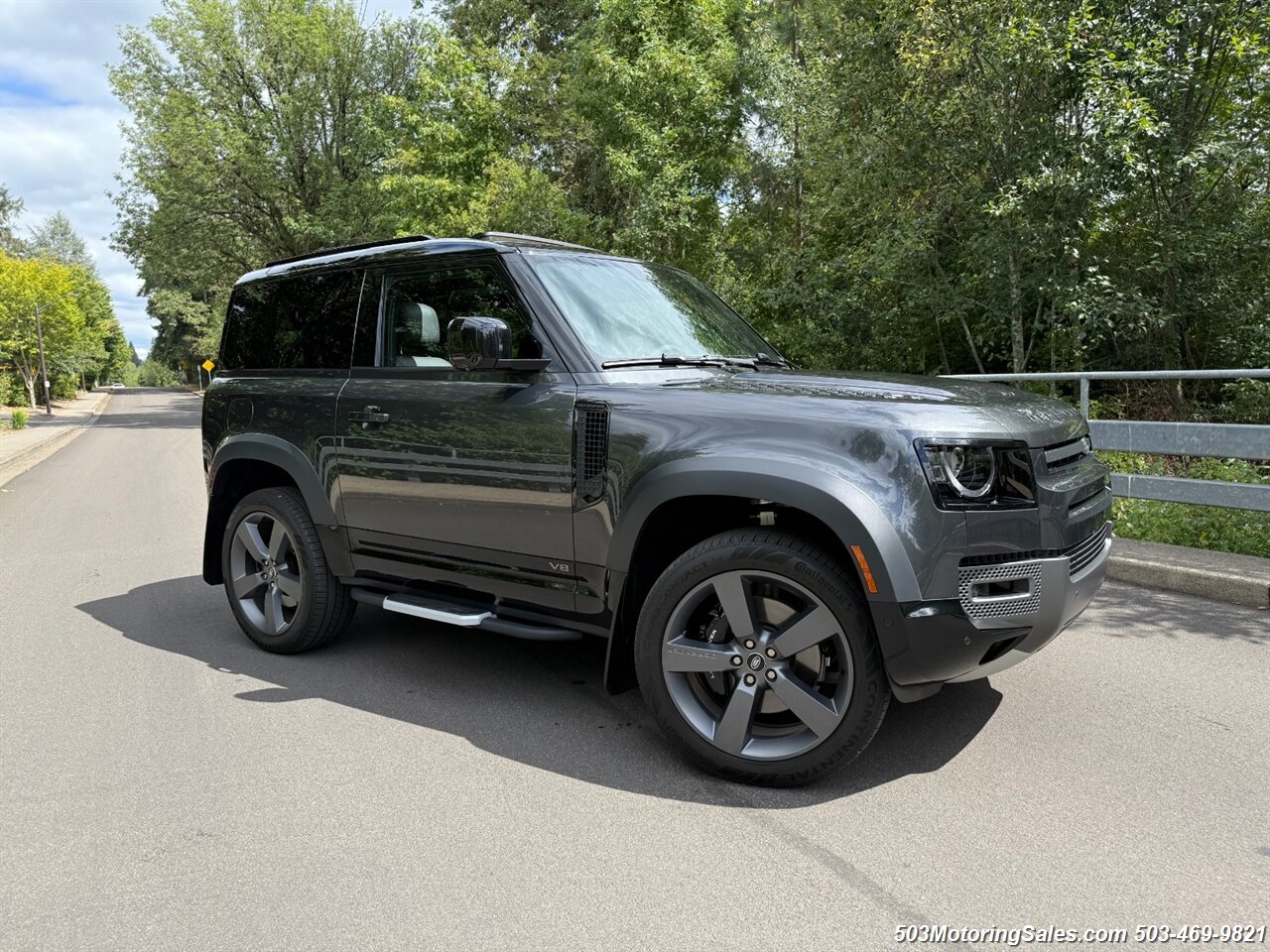 2024-land-rover-defender-v8-for-sale-05