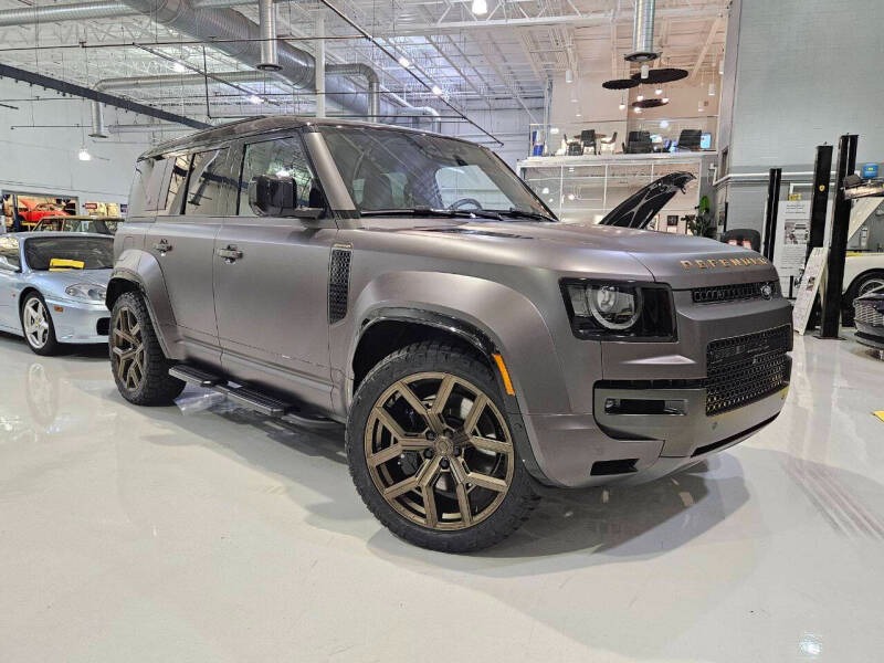 2025 Land Rover Defender 110 P635 OCTA (15)