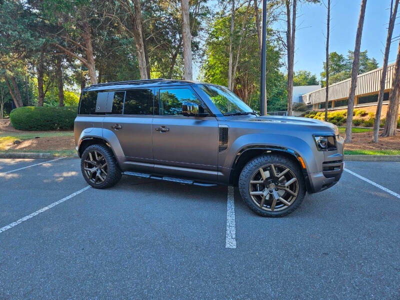 2025 Land Rover Defender 110 P635 OCTA (150)
