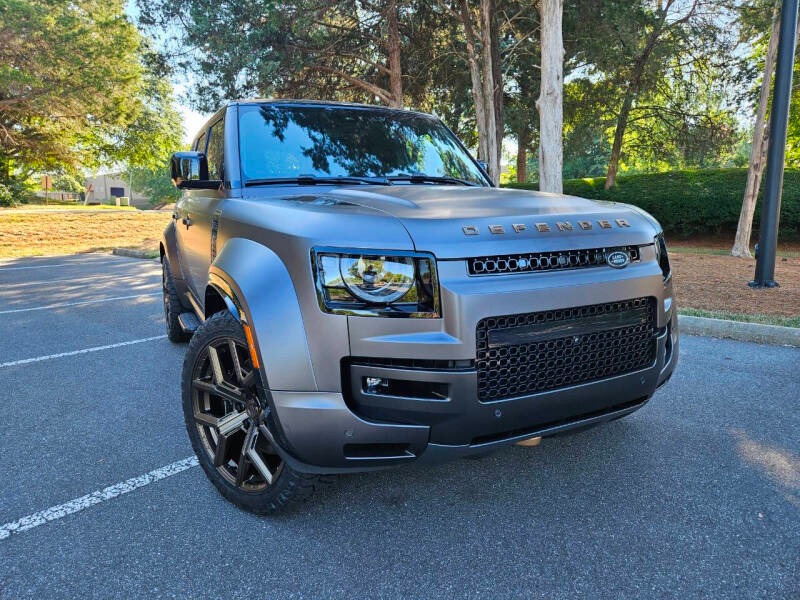 2025 Land Rover Defender 110 P635 OCTA (169)