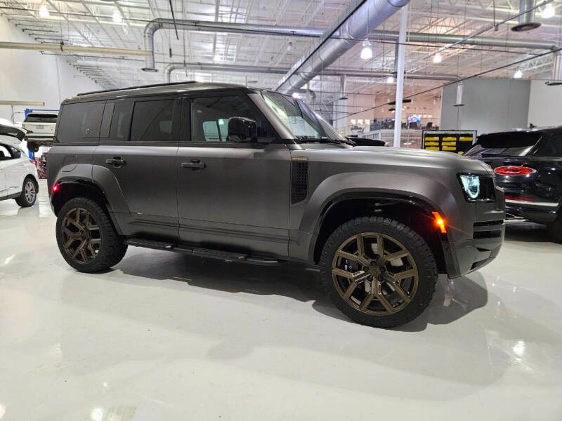 2025 Land Rover Defender 110 P635 OCTA (80)