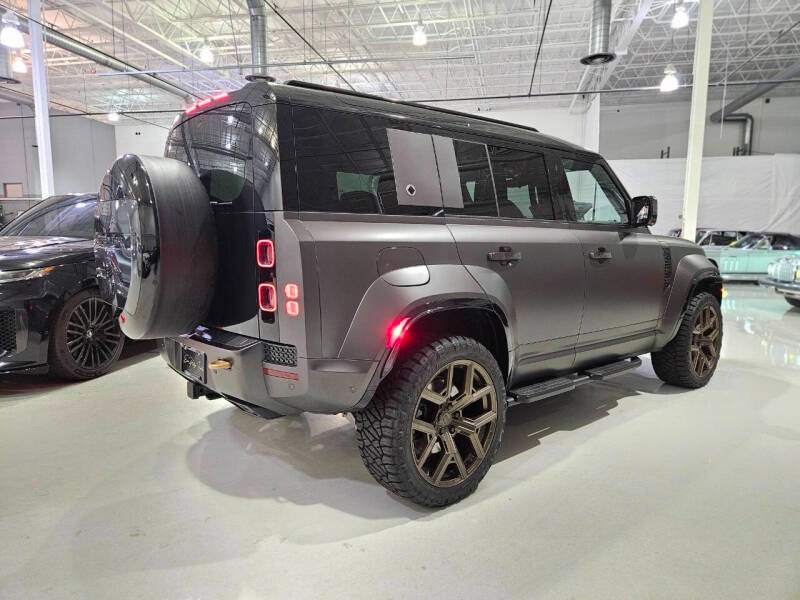 2025 Land Rover Defender 110 P635 OCTA (88)