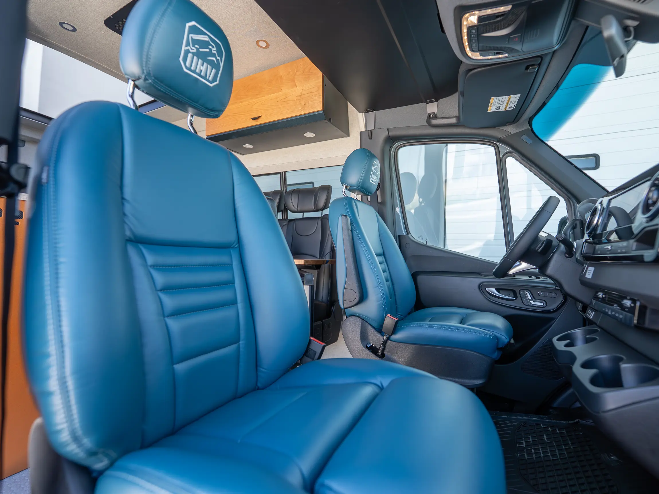 2025-mercedes-benz-sprinter-144-davey-jackson-off-highway-van-39