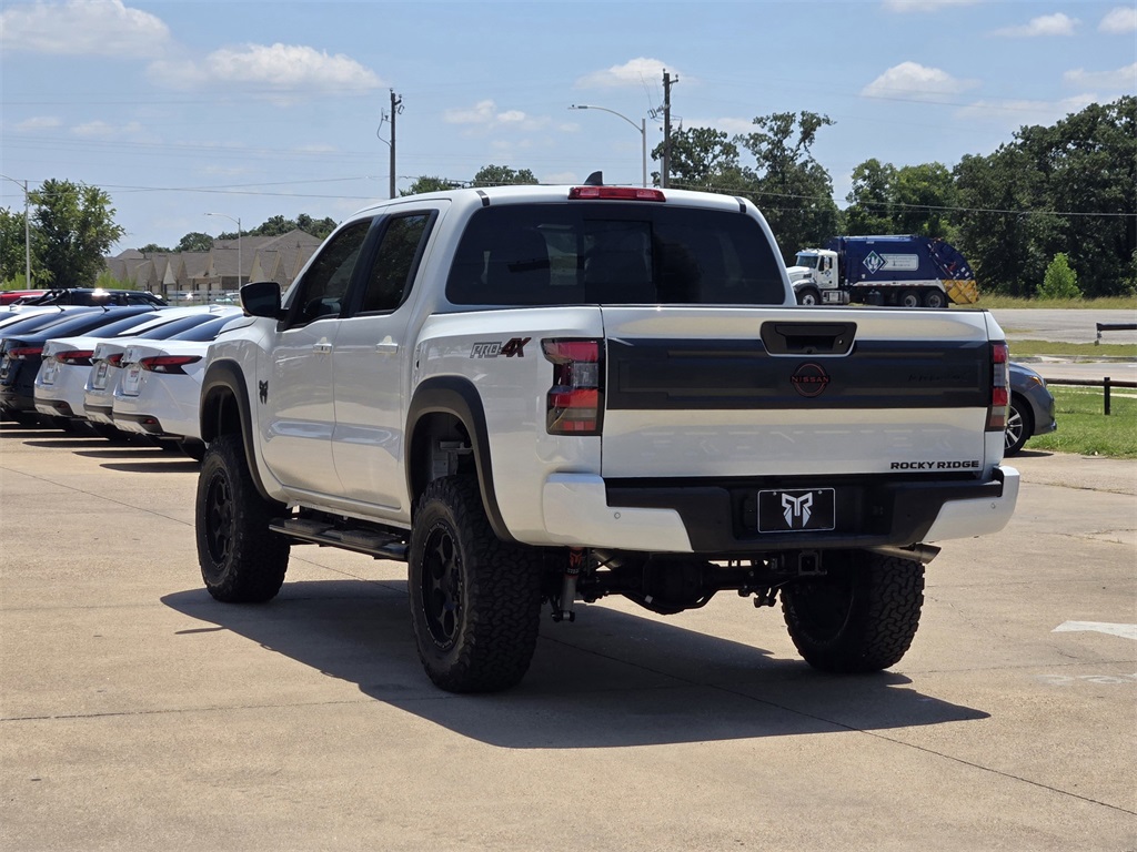 2025-nissan-frontier-for-pro-4x-for-sale-04