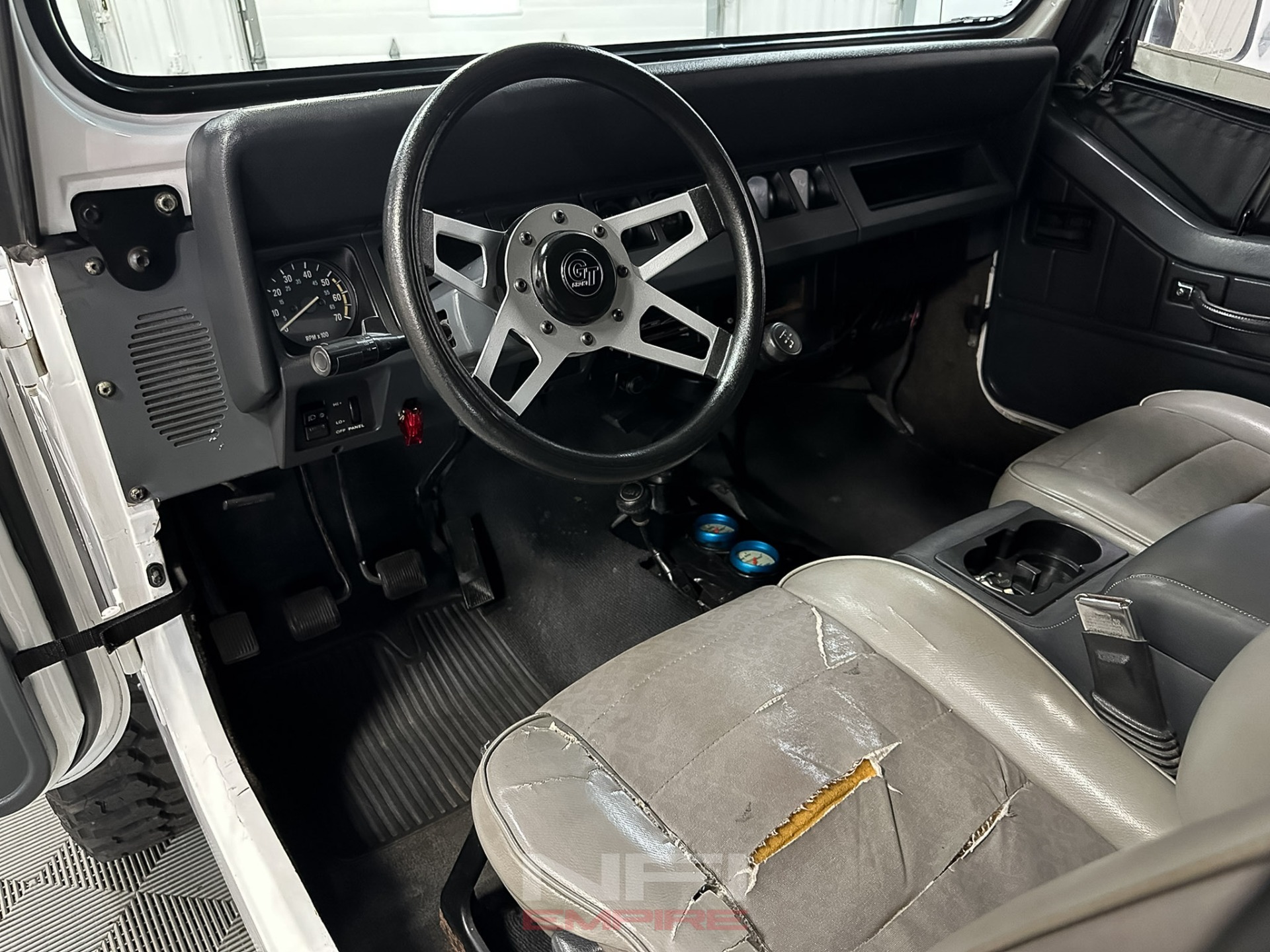 91-jeep-wrangler-for-sale-pa (21)