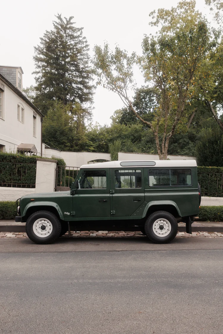 Euro 2000-Land-Rover-Defender-110-for-sale-ohio-02