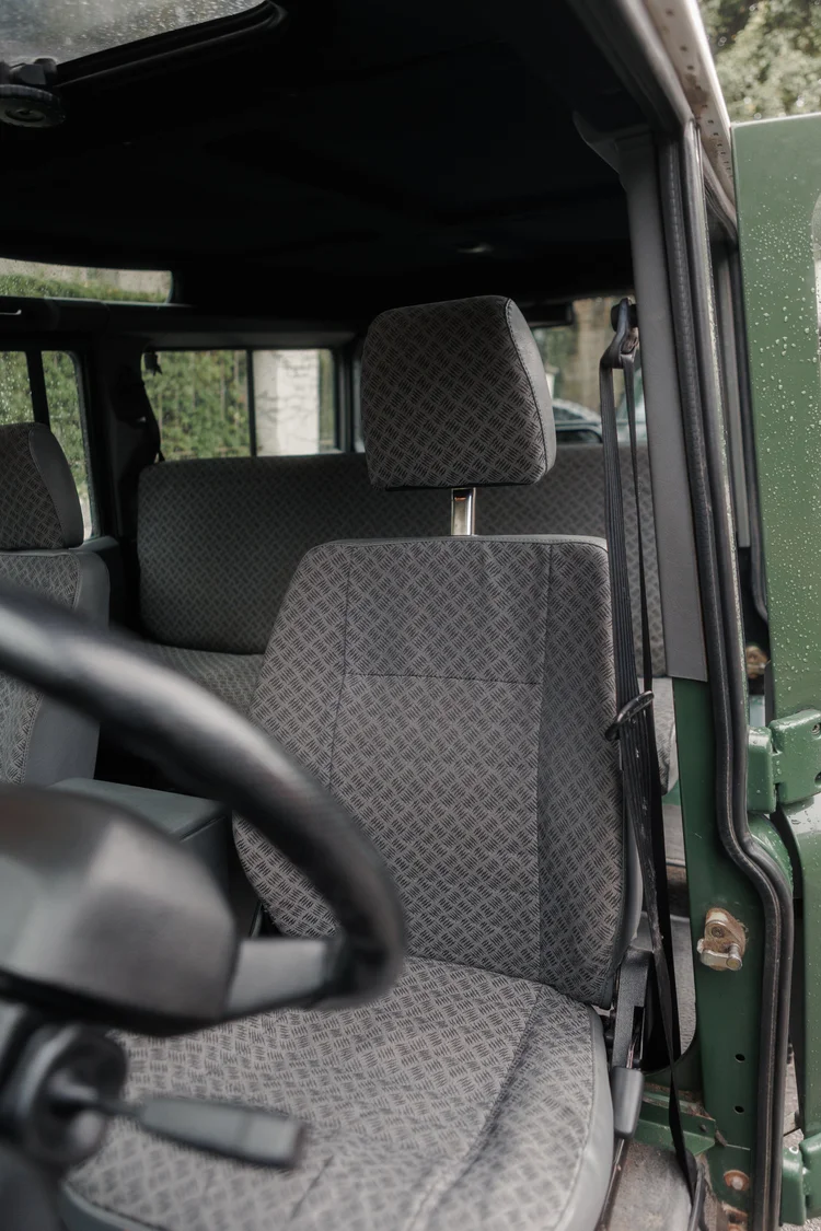 Euro 2000-Land-Rover-Defender-110-for-sale-ohio-09