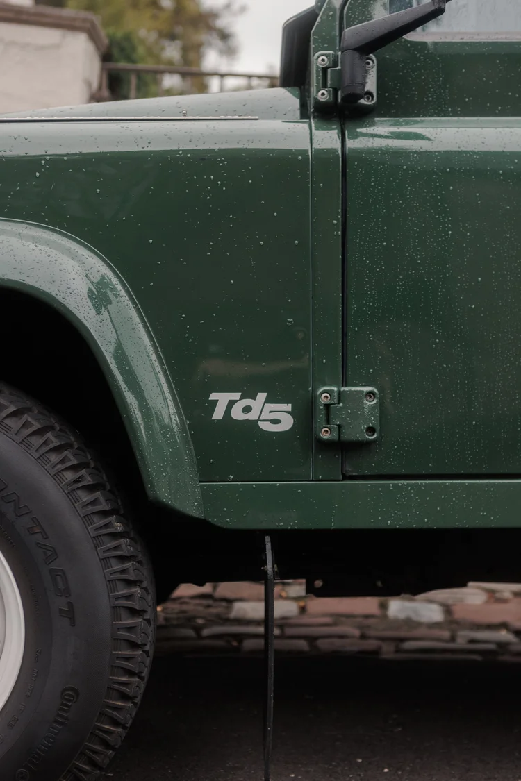 Euro 2000-Land-Rover-Defender-110-for-sale-ohio-15