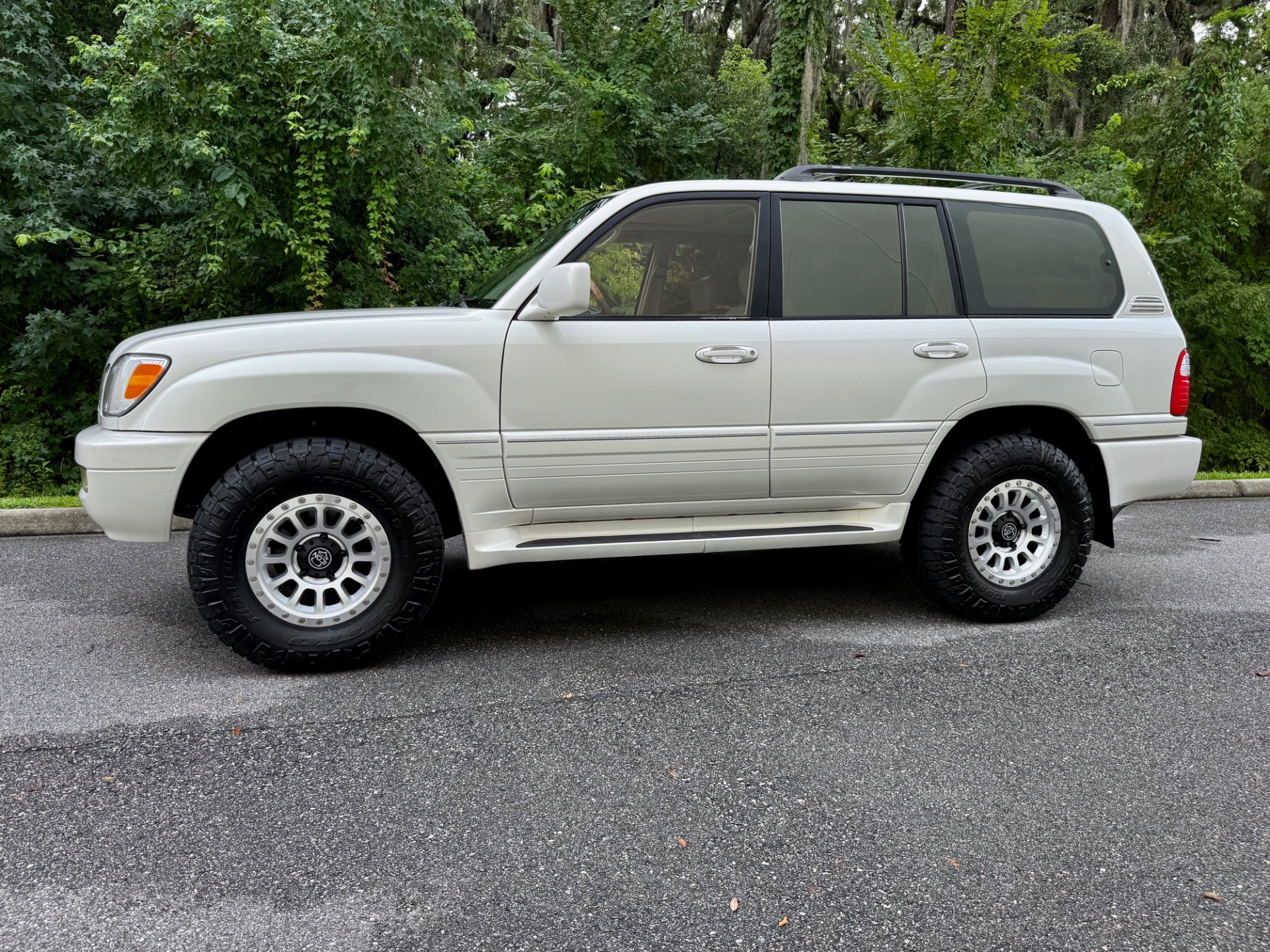 Used-2000-Lexus-LX-470-FRESH-BUILD-CALI-CLEAN-CARFAX-BEAUTIFUL-1754649570