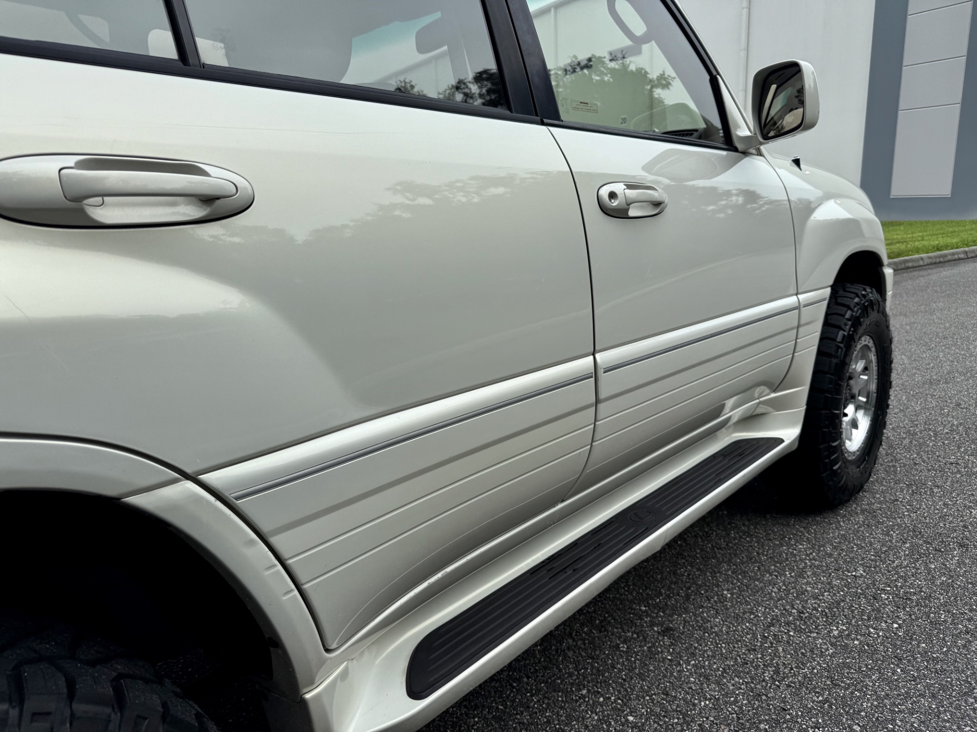 Used-2000-Lexus-LX-470-FRESH-BUILD-CALI-CLEAN-CARFAX-BEAUTIFUL-1754649598