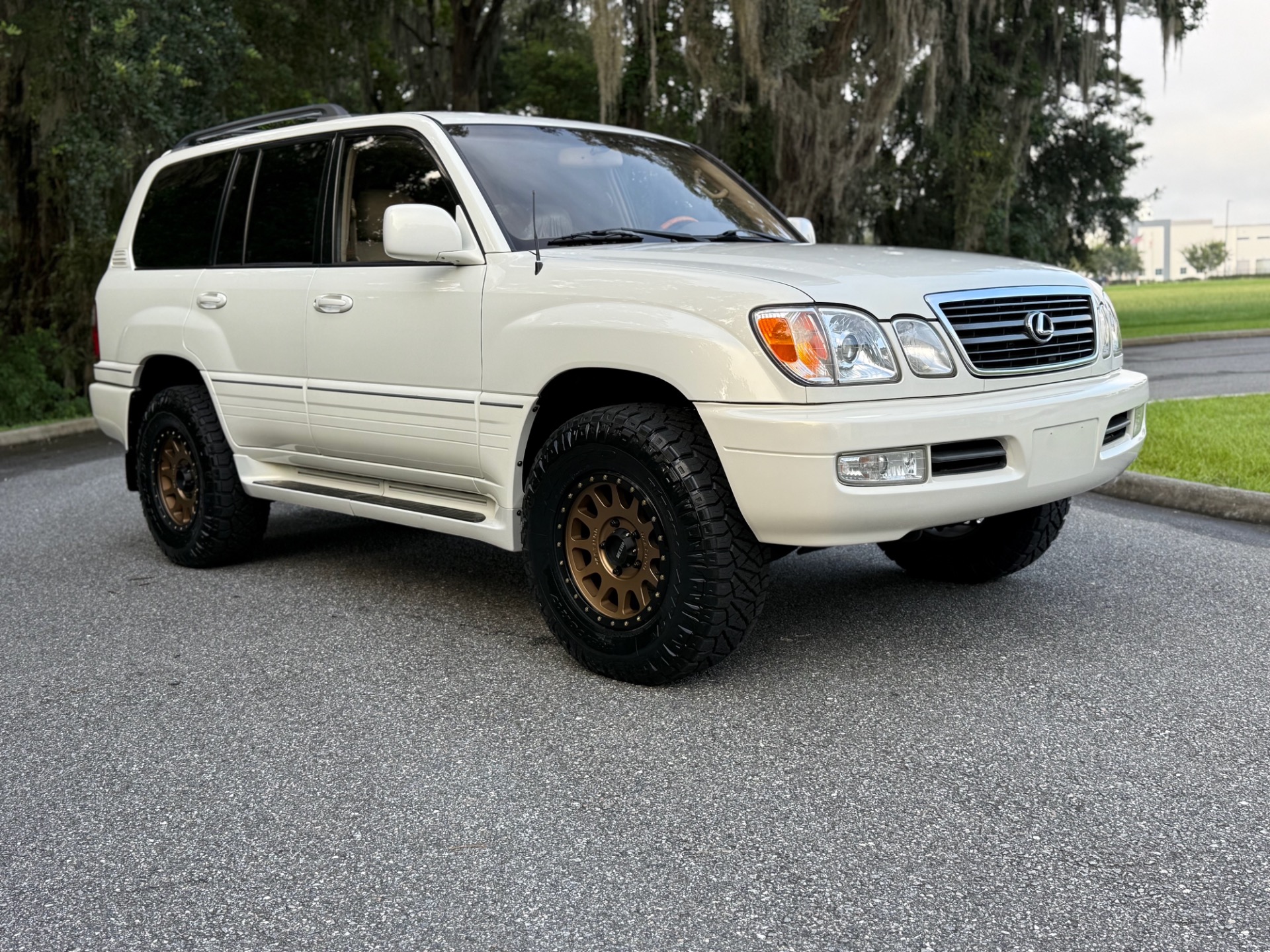 Used-2002-Lexus-LX-470-FRESH-BUILD-CALI-CLEAN-CARFAX-BEAUTIFUL-1754658007