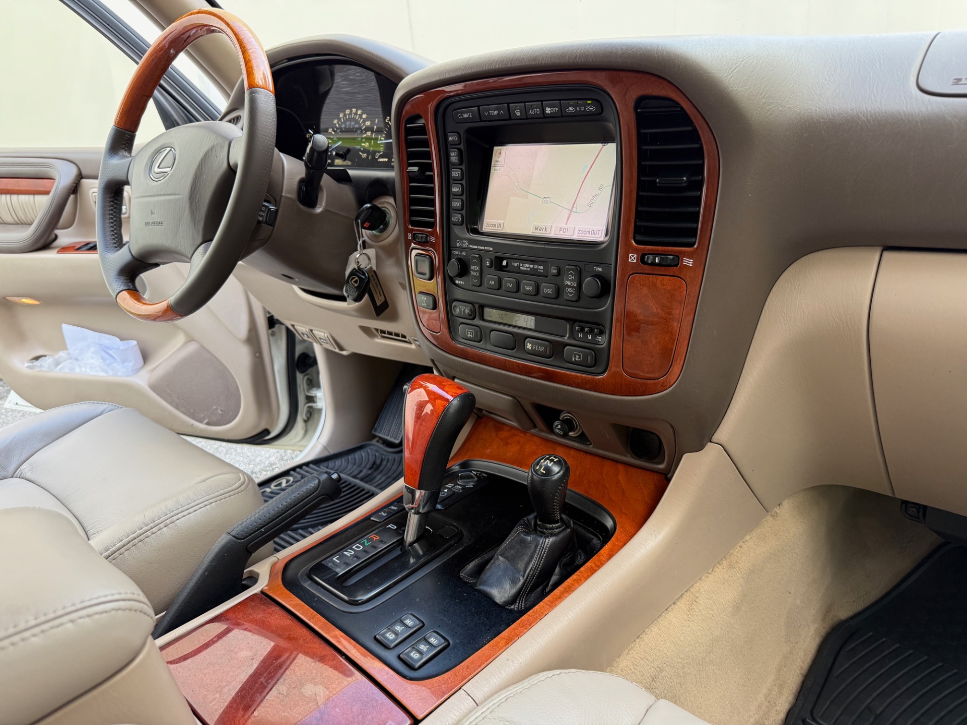 Used-2002-Lexus-LX-470-FRESH-BUILD-CALI-CLEAN-CARFAX-BEAUTIFUL-1754658039