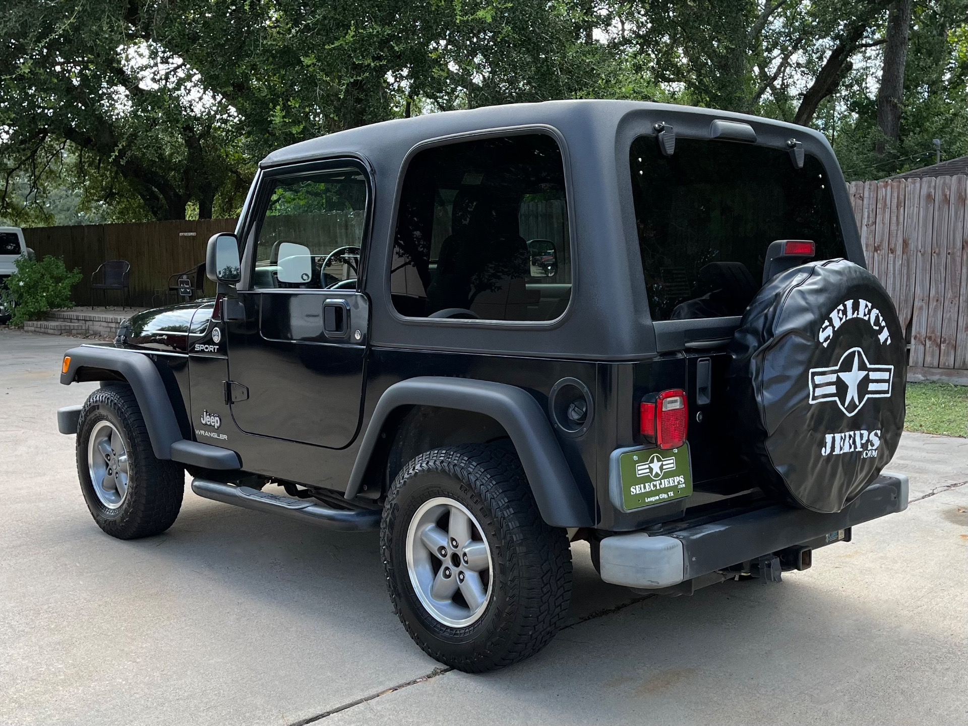 Used-2005-Jeep-Wrangler-Sport (4)