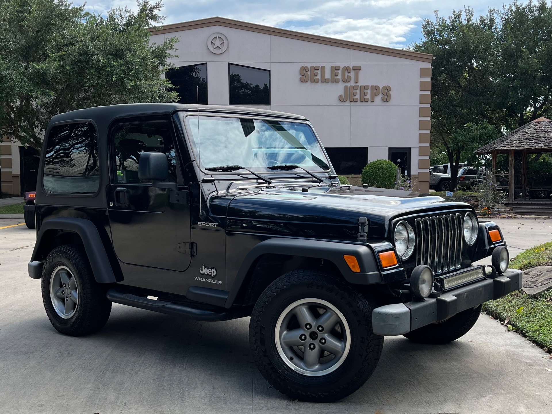 Used-2005-Jeep-Wrangler-Sport