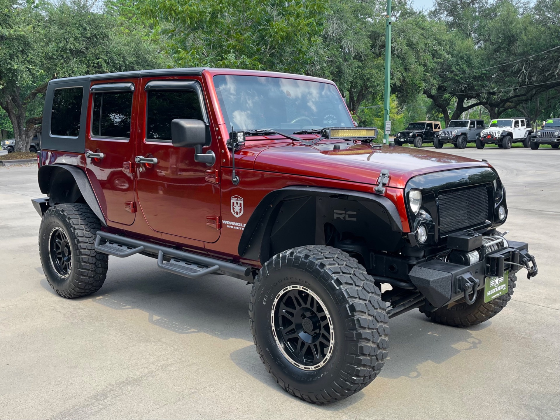 Used-2010-Jeep-Wrangler-Unlimited-Sport (11)