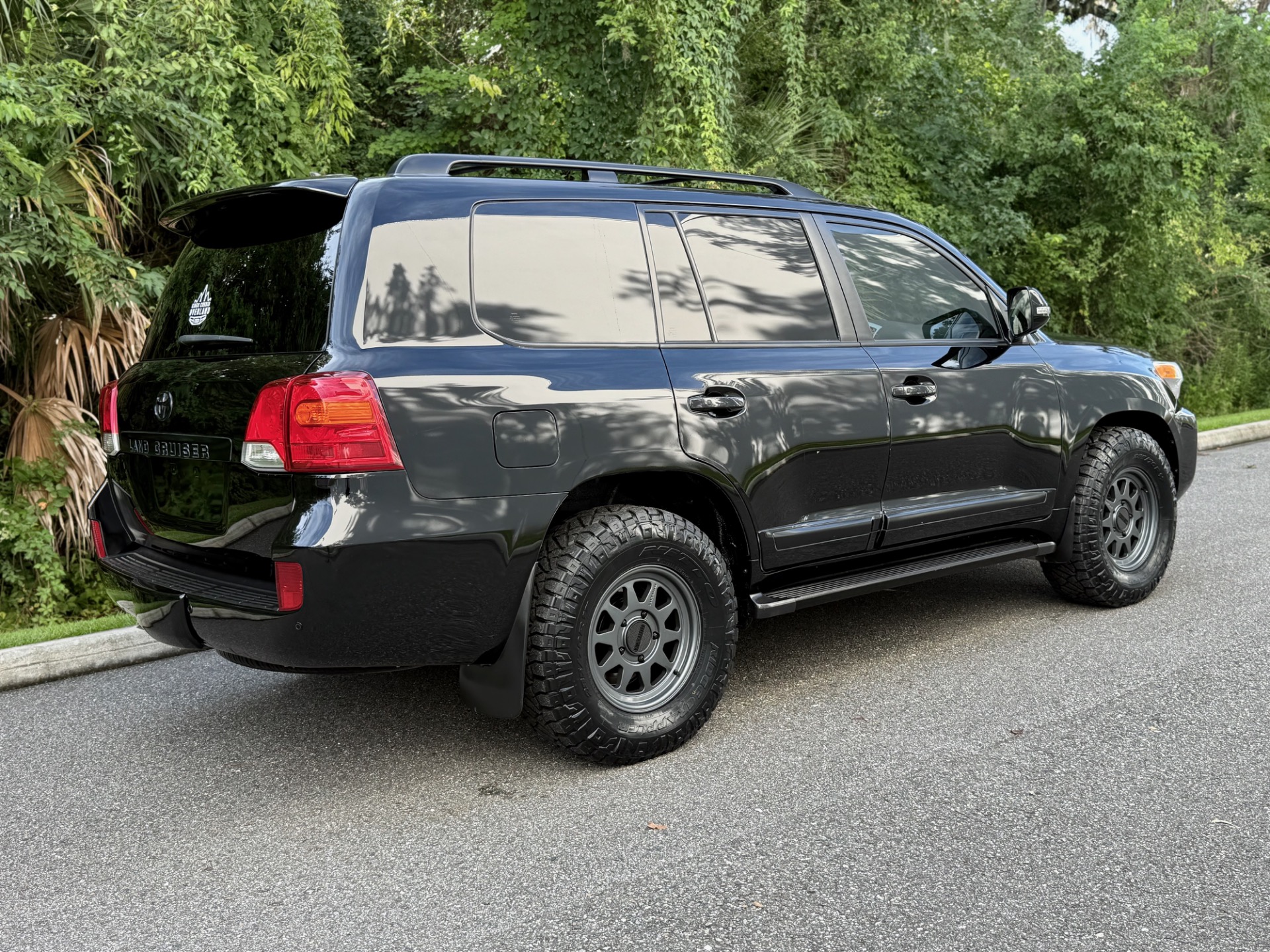 Used-2014-Toyota-Land-Cruiser-200-SUPER-CLEAN-TX-RIG-1754517841