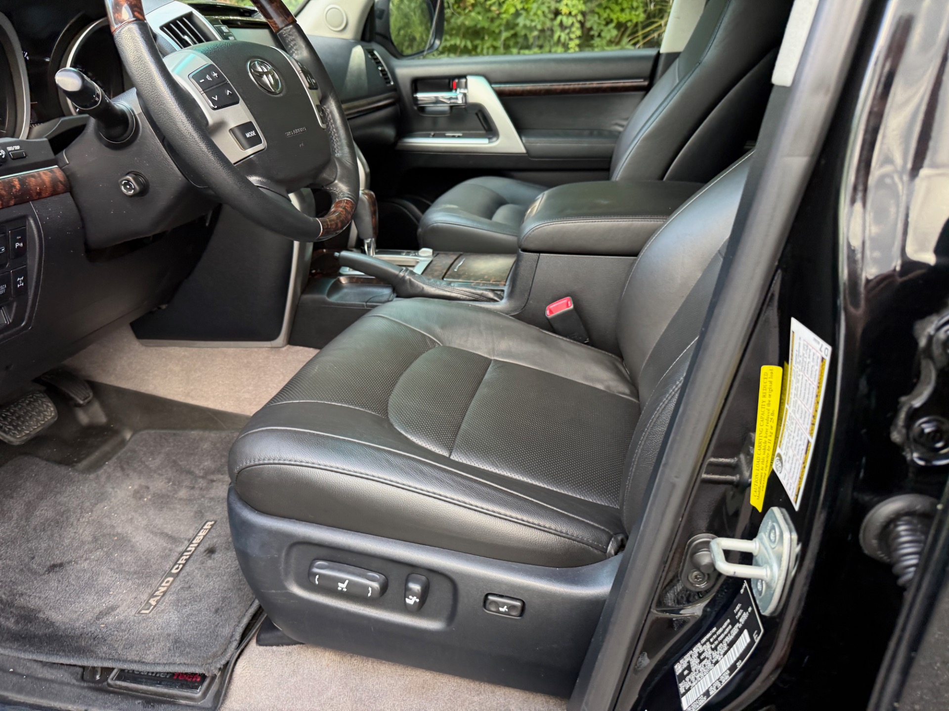 Used-2014-Toyota-Land-Cruiser-200-SUPER-CLEAN-TX-RIG-1754517851