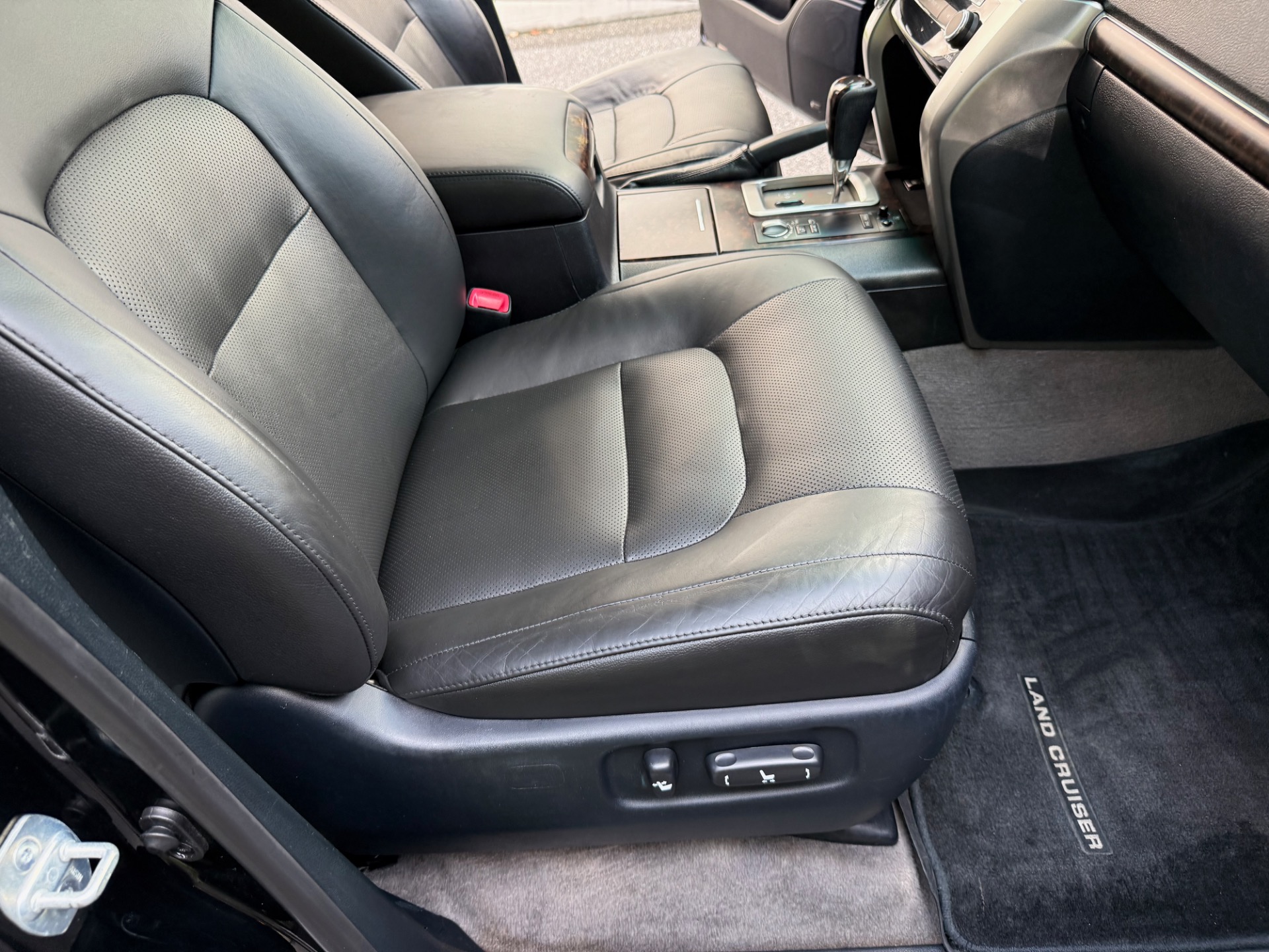 Used-2014-Toyota-Land-Cruiser-200-SUPER-CLEAN-TX-RIG-1754517857
