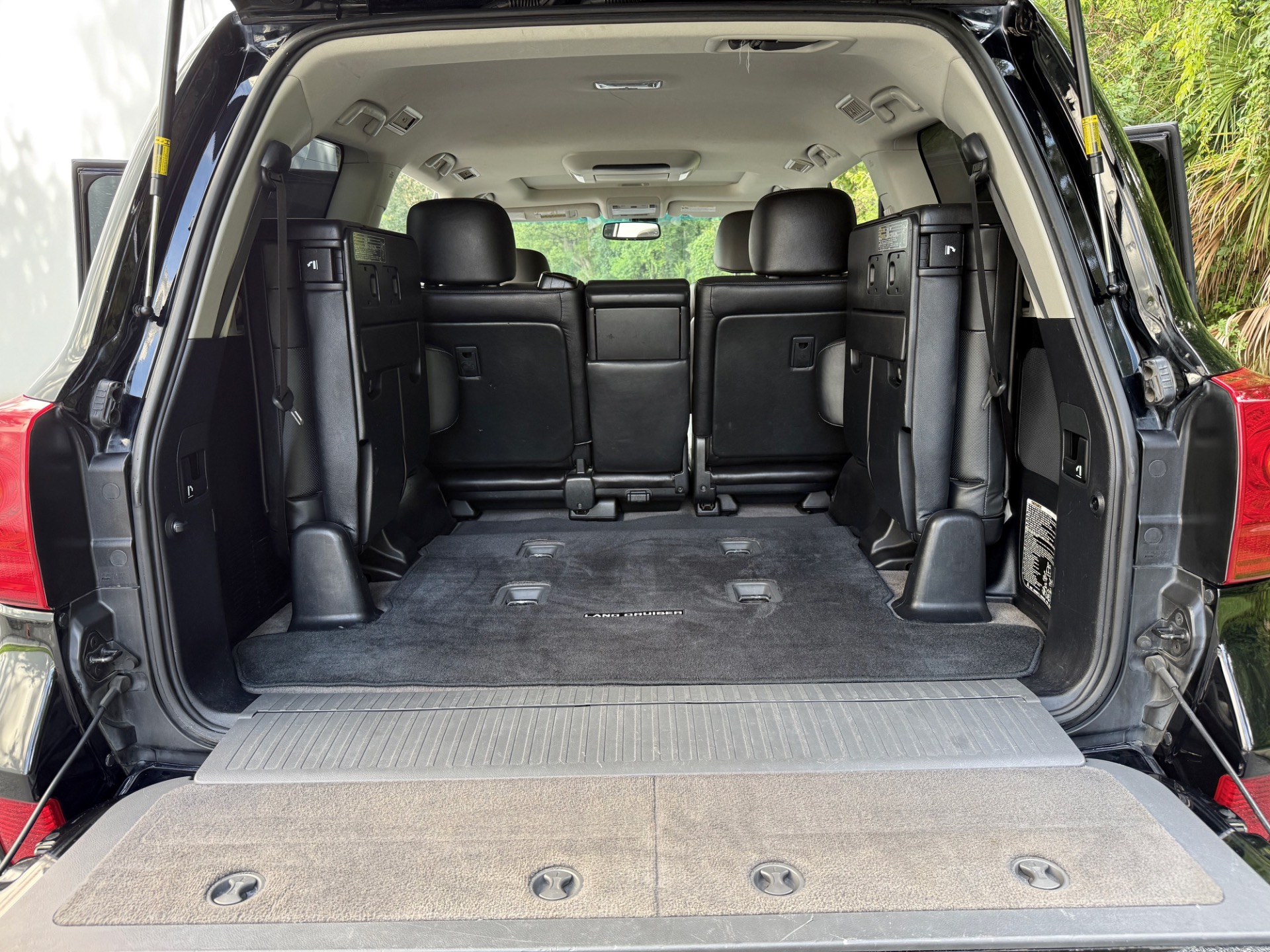 Used-2014-Toyota-Land-Cruiser-200-SUPER-CLEAN-TX-RIG-1754517859