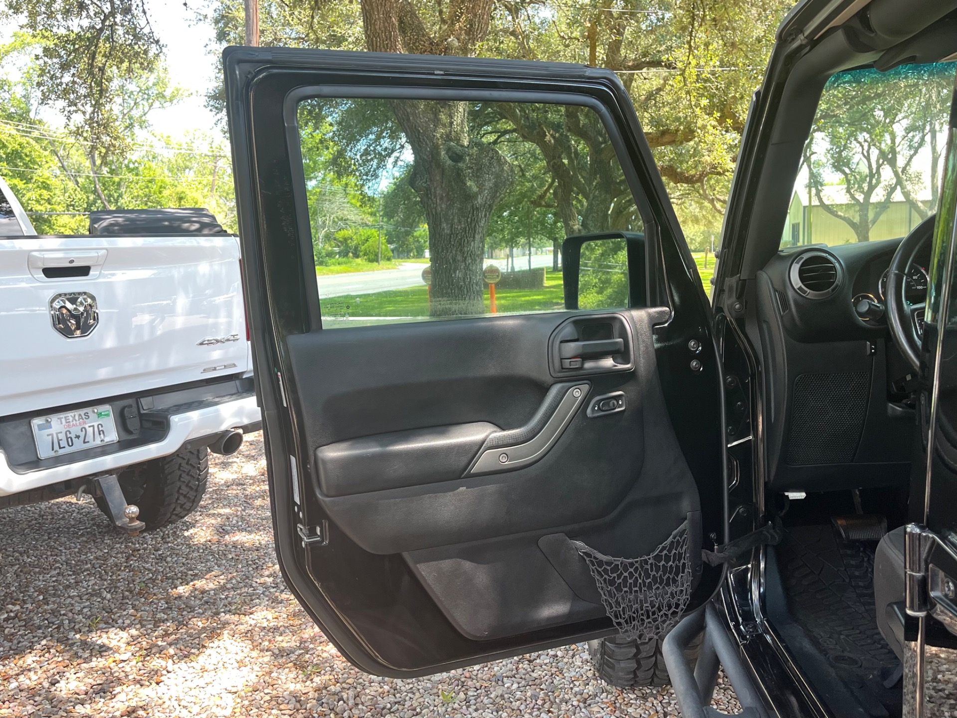 Used-2015-Jeep-Wrangler-Unlimited-Sport (11)