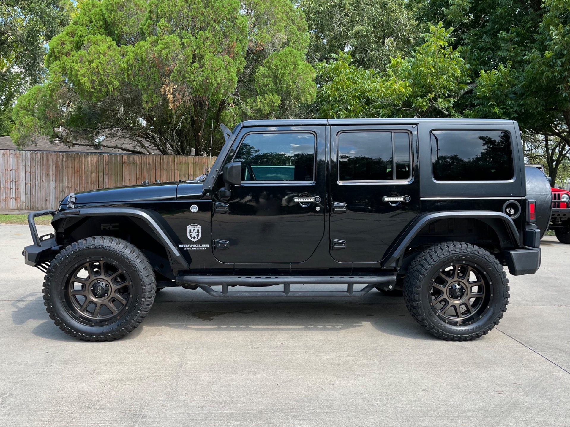 Used-2015-Jeep-Wrangler-Unlimited-Sport (4)