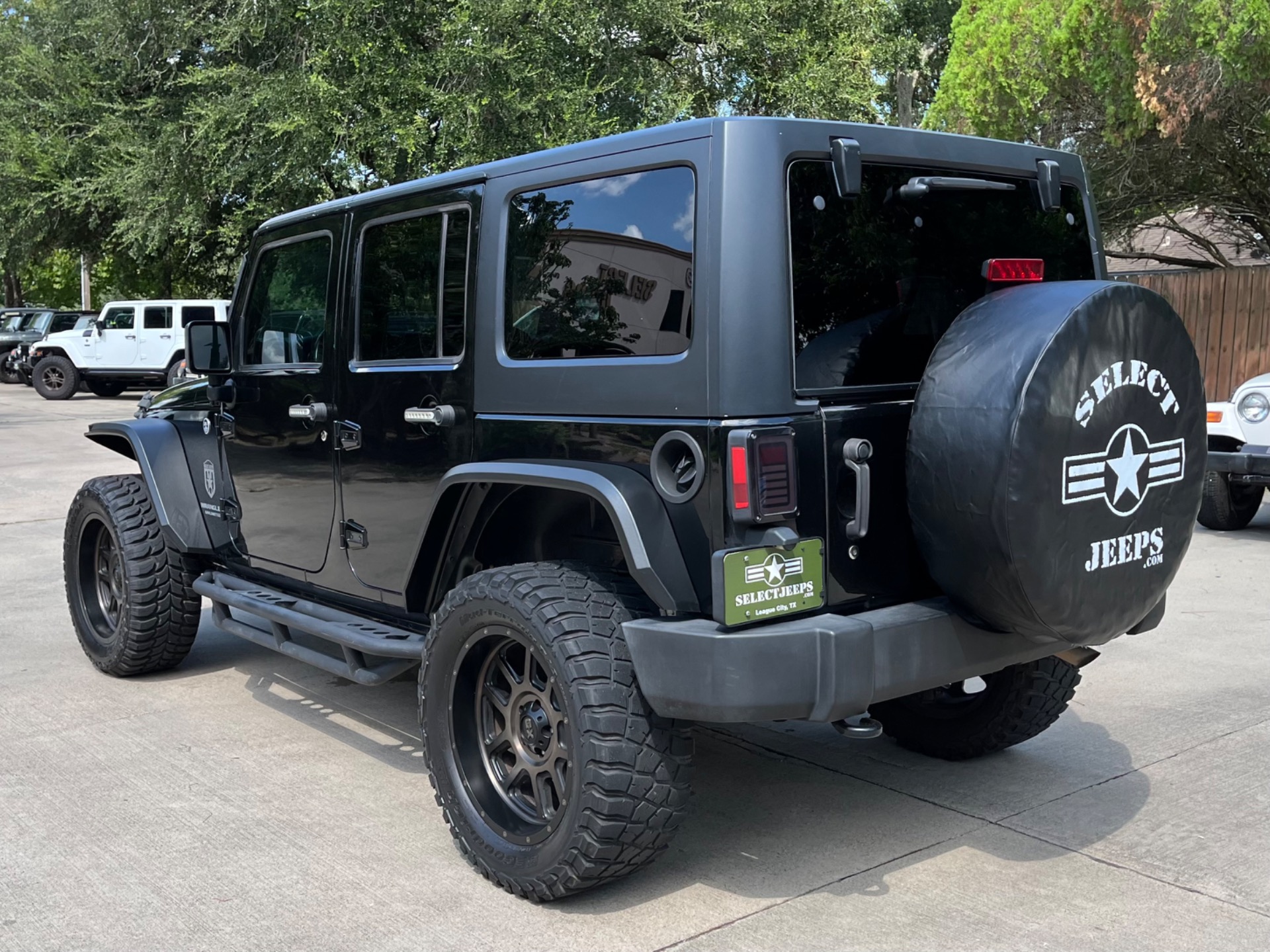 Used-2015-Jeep-Wrangler-Unlimited-Sport (5)