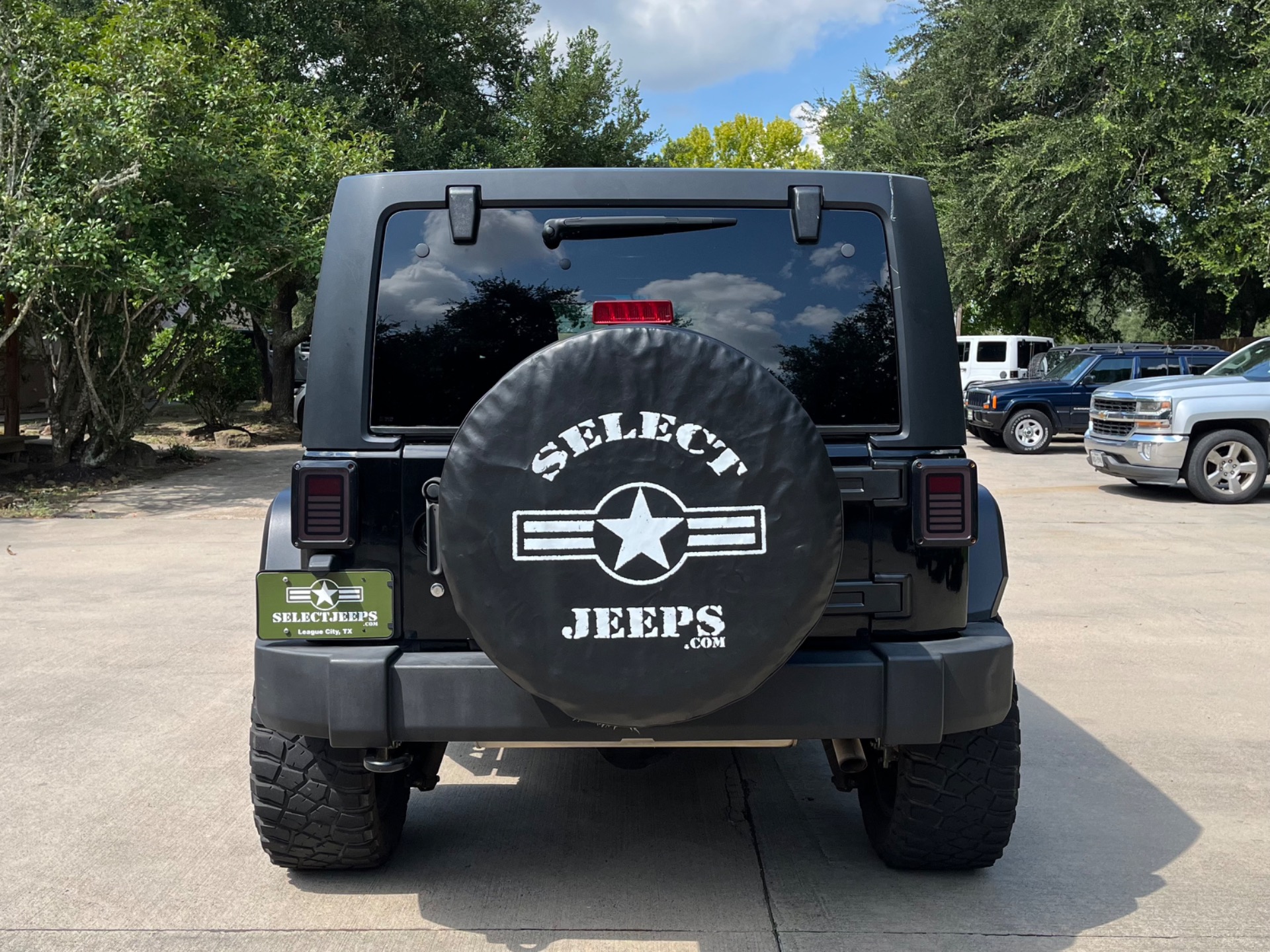 Used-2015-Jeep-Wrangler-Unlimited-Sport (6)