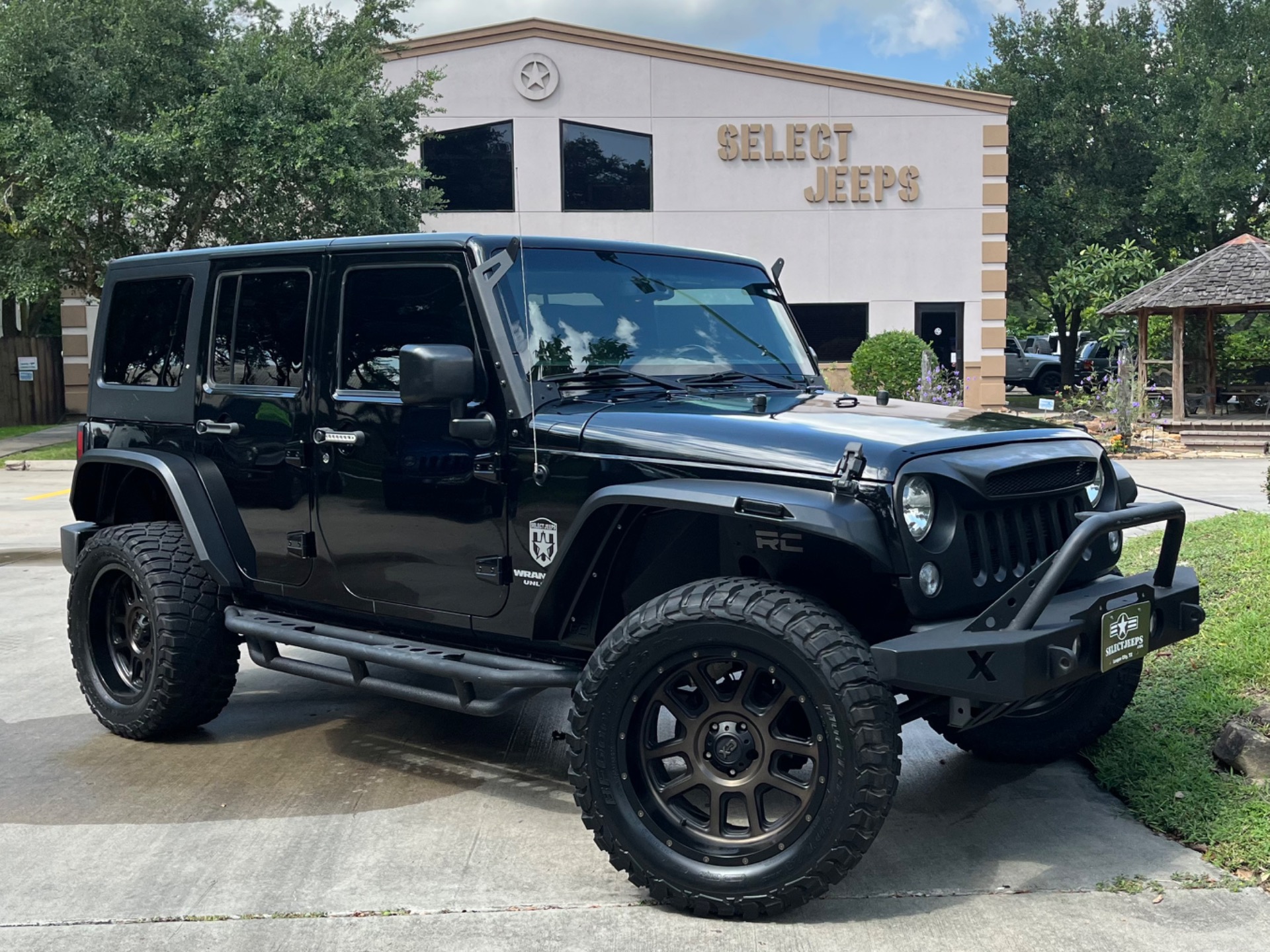 Used-2015-Jeep-Wrangler-Unlimited-Sport